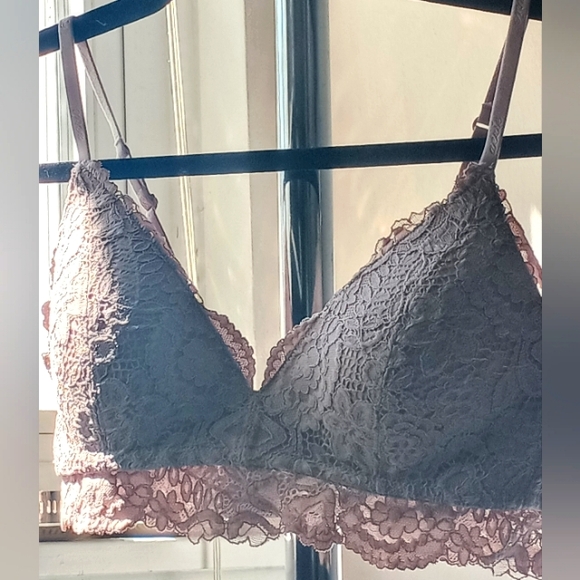 aerie Other - Aerie Lace Bralette in Soft Pink